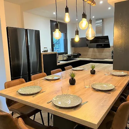 399-casa Moderna Con Amarre 14m Y Piscina Privada Empuriabrava