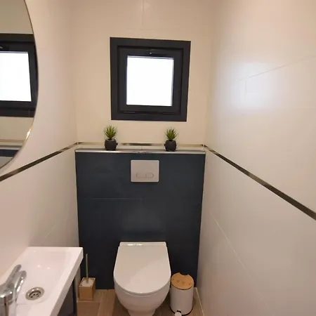 Holiday home 399-casa Moderna Con Amarre 14m Y Piscina Privada